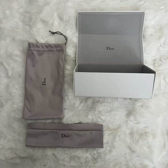 Dior Women's Gold Aviator Sunglasses - Picture 4 of 4